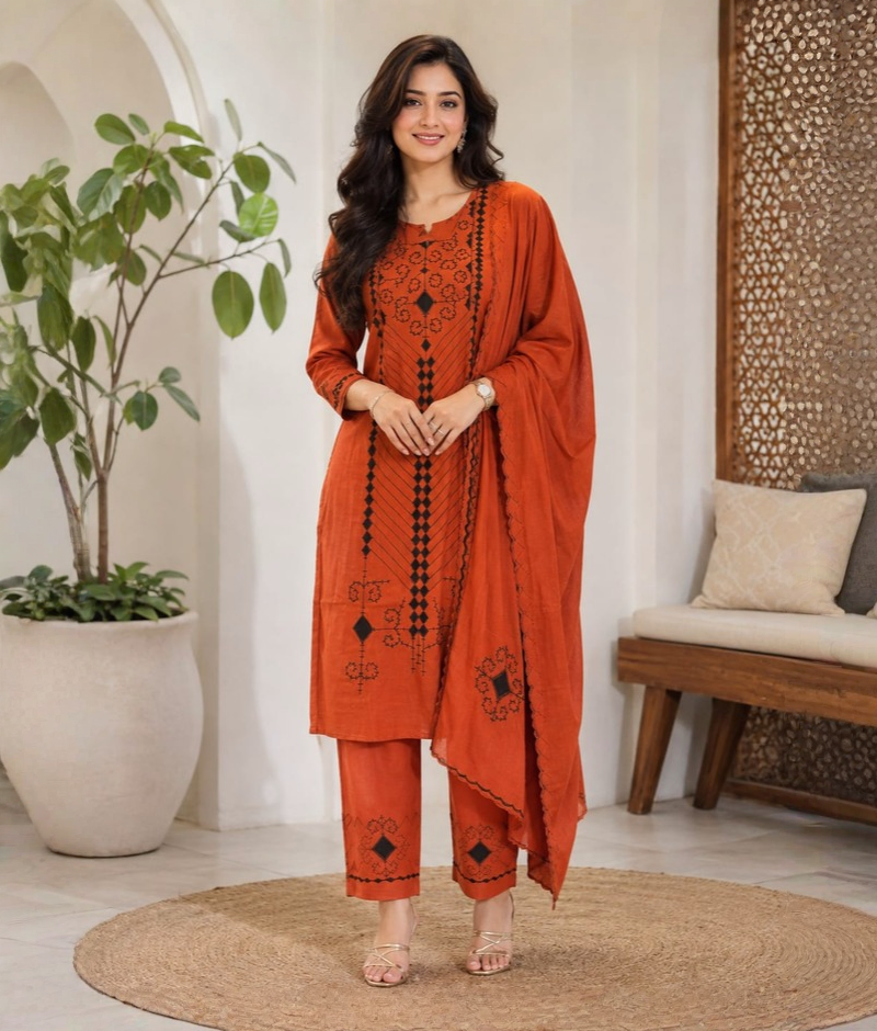 Orange Chanderi Silk Thread Work Suit with Mull Cotton Dupatta – 5XL