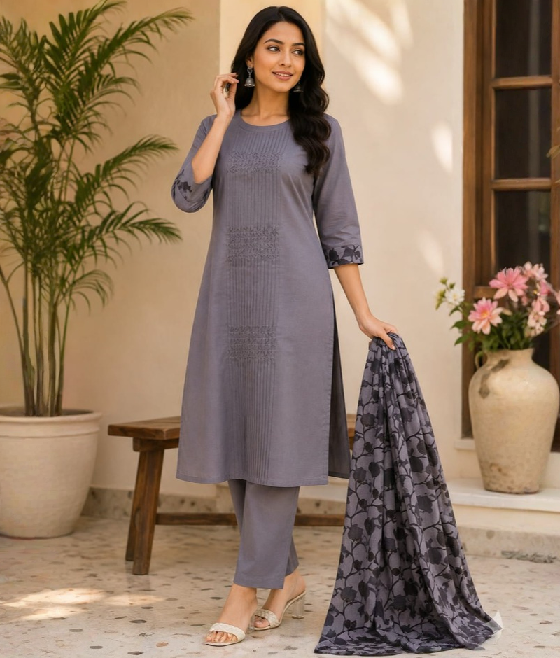 Grey Chanderi Silk Suit with Printed Mull Dupatta – 5XL