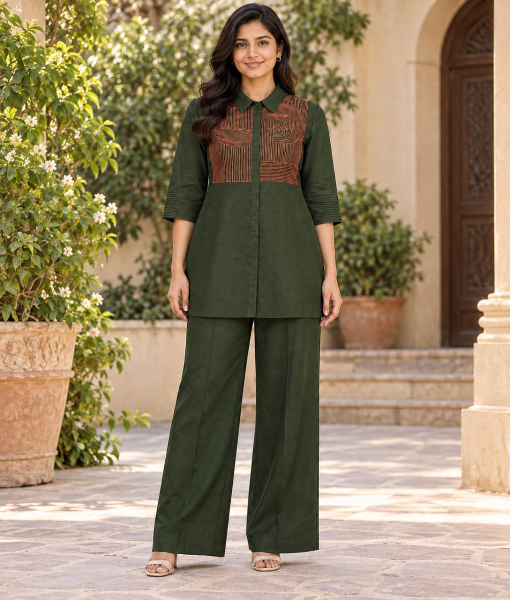 Green Chanderi Silk Co-ord Set with Contrast Thread Work